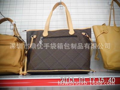 女式手提包 時(shí)尚休閑商務(wù)女包,手提單肩包,真皮斜挎女包-深圳市鼎優(yōu)手袋箱包制品提供女式手提包 時(shí)尚休閑商務(wù)女包,手提單肩包,真皮斜挎女包的相關(guān)介紹、產(chǎn)品、服務(wù)、圖片、價(jià)格深圳市鼎優(yōu)手袋箱包制品、拉桿箱包、手袋等等、皮具、紡織品、服裝服飾的購(gòu)銷